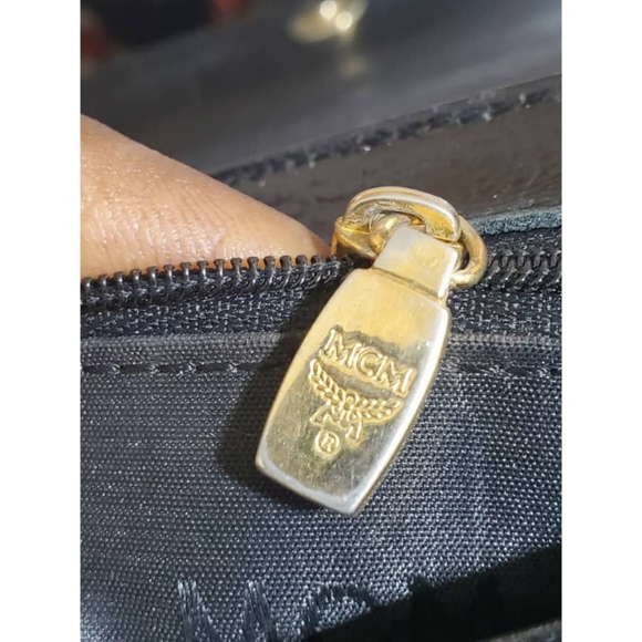 Authentic MCM Vintage Pebbled Studded Logo Motifs Flap Crossbody/ Should… - Picture 9 of 12